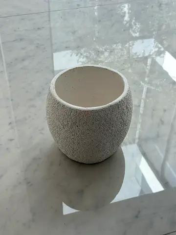 Textured white planter