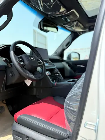2026 Toyota LAND CRUISER — миниатюра 7