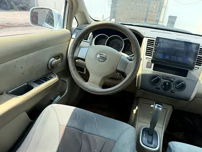 صورة 11 لـ 2011 Nissan TIIDA