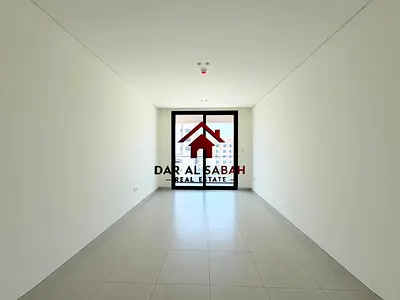 12 Cheque Payment | No Commission | No Deposit | With Parking | Three Washroom!