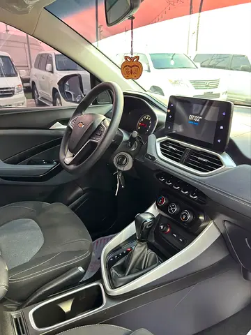 2023 Chevrolet CAPTIVA 照片 8