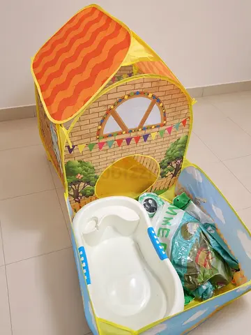 Kids Play Tent with Baby Bath Tub and Baby Float Seat خيمة لعب للأطفال مع حوض استحمام للبيبي وعوامة