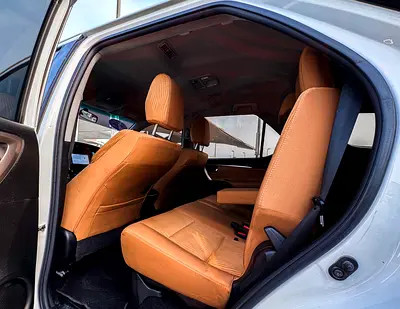 Toyota Fortuner GXR, миниатюра 10