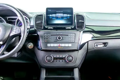 2016 Mercedes-BENZ GLE thumbnail 19