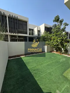3BR Villa | Garden & Courtyard Views | Single Row | Bright Interiors