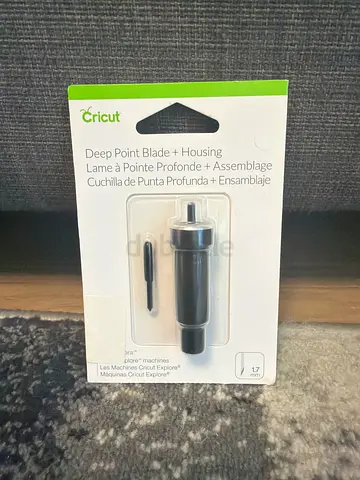 Cricut Deep Point Blade + Housing (new in box)