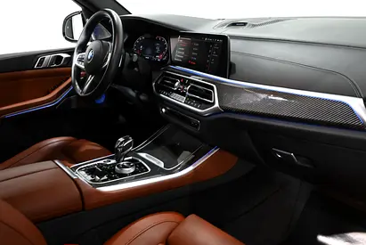 2022 BMW X5 — миниатюра 15