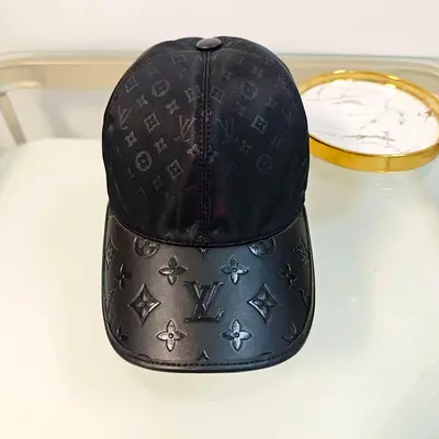 Louis vuitton LV first cap