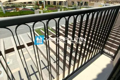 3BHK with Maid | Single Row | Vacant | Terrace