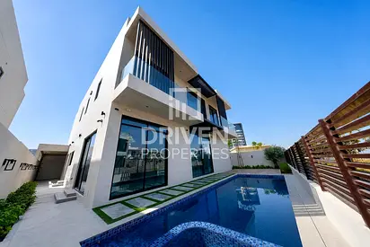 Custom Built | Private Pool and Jacuzzi | Lift