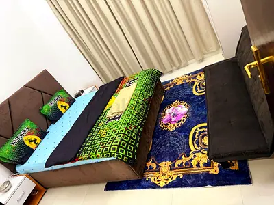 Luxury Private Master Room in Villa in Mirdif // Free Parking