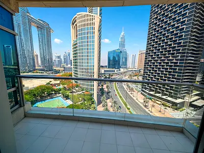 Fully Upgraded | High Floor | Downtown Views