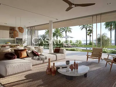Ultra Luxury Waterfront Villa | Spacious Plot