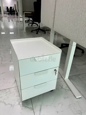 White 3 Drawer Under Desk Mobile Filing Cabinet