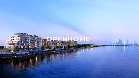 Refined Waterfront Oasis-Upscale Lifestyle Amenities