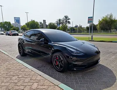 صورة 3 لـ 2021 Tesla MODEL 3