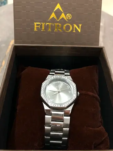 Beautiful Ladies Watch - Very Elegant