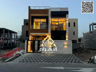 A villa with a personal finish, consisting of a ground floor, first floor, and roof, with 5 master