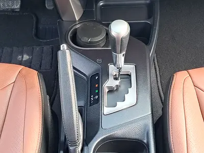 صورة 17 لـ 2016 Toyota RAV 4