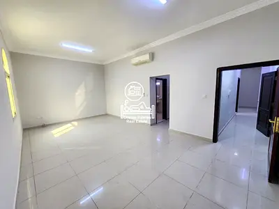 Nice, clean 2-bed Flat for rent in Shakhbout City
