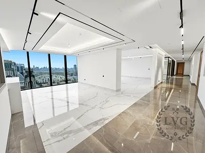 Penthouse | Italian Marble | Debonaire Living | Finest Quality