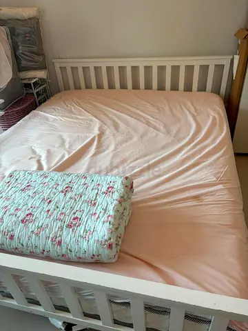 Queen Bed Matress