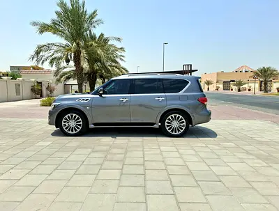 2017 Infiniti QX80 — фото 5