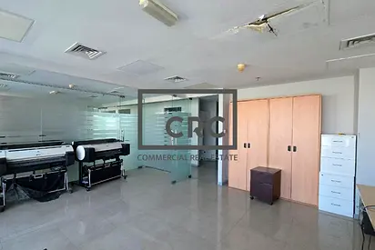 Vacant | Competitive Price | Many Parkings