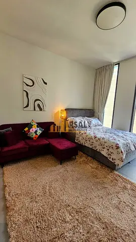 Modern Studio Apartment in East Village, Aljada