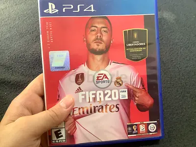 FIFA 20 (PS4) - Complete Case, Good Condition, Tekken7 (PS4)-complete case, good condition