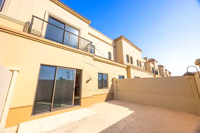 √ Toledo | Brand New | Prime Location √