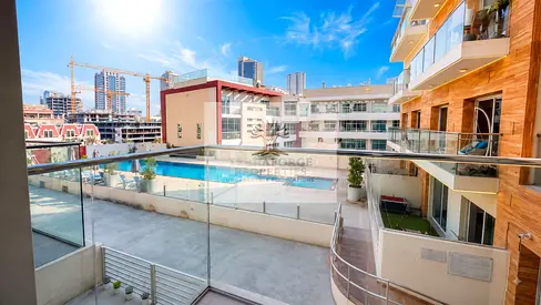 Bright & Beautiful | Chiller Free | Pool Facing