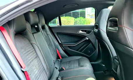 2018 Mercedes-BENZ CLA — миниатюра 12