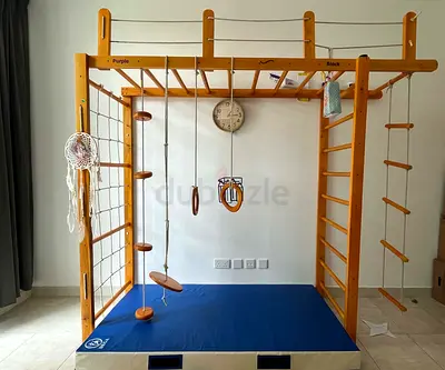 Wooden Indoor Jungle Gym with Climbing Net and Ropes (Monkeybar) WITH safety MAT