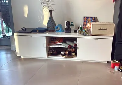 Tv console