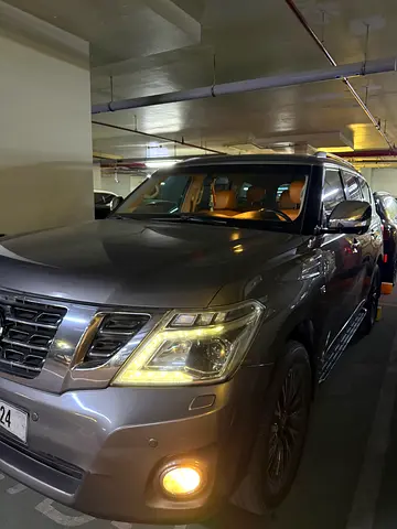 Nissan Patrol 2014 Platinum GCC Specs - Original Paint. Well Maintained