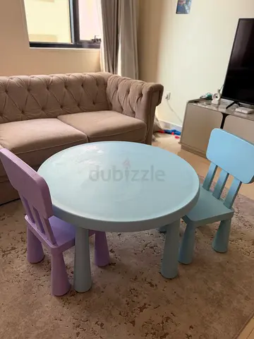 Kids play table with chairs