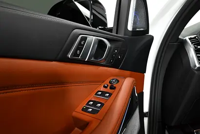 2022 BMW X5 — миниатюра 12