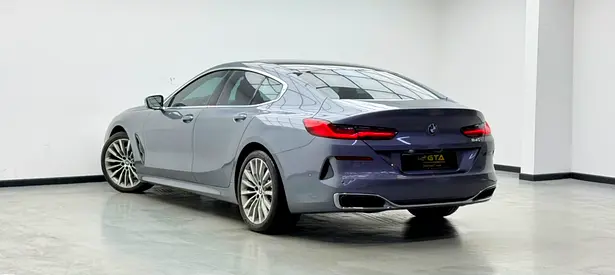 صورة 6 لـ 2022 BMW 8-SERIES