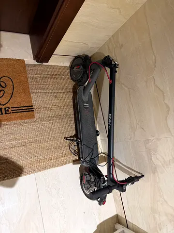 Electric scooter