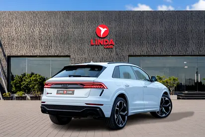 صورة 6 لـ 2022 AUDI RS Q8