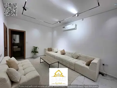 فرصة للتملك الحر لجميع الجنسيات | فيلا فاخرة جديدة بالكامل (أول ساكن) - 5 غرف ماستر مع العفش والمكيفات شاملة كافة الرسوم!