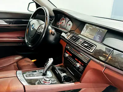 صورة مصغرة 10 لـ 2012 BMW 7-SERIES