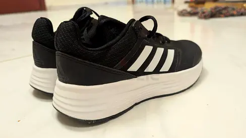 100% Original adidas Galaxy 5 | Core Black / Footwear White | Brand New | EU 38