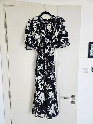 Max Dress size 20