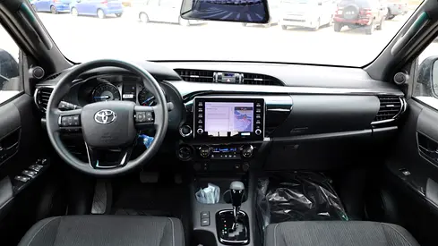 2026 Toyota HILUX — миниатюра 9