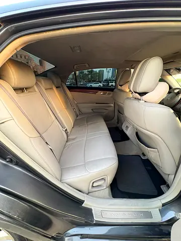 صورة 5 لـ 2011 Toyota AVALON