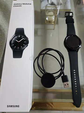 samsung galaxy watch 4 classic..MINT CONDITION