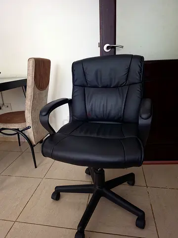 Roller chair