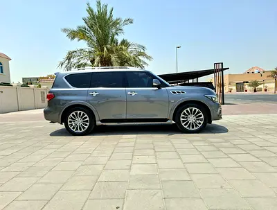 2017 Infiniti QX80 — фото 4